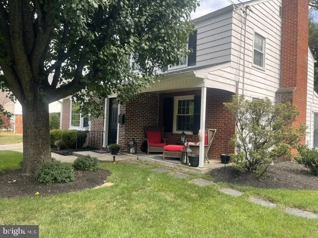Photo of 321 N STANWICK ROAD