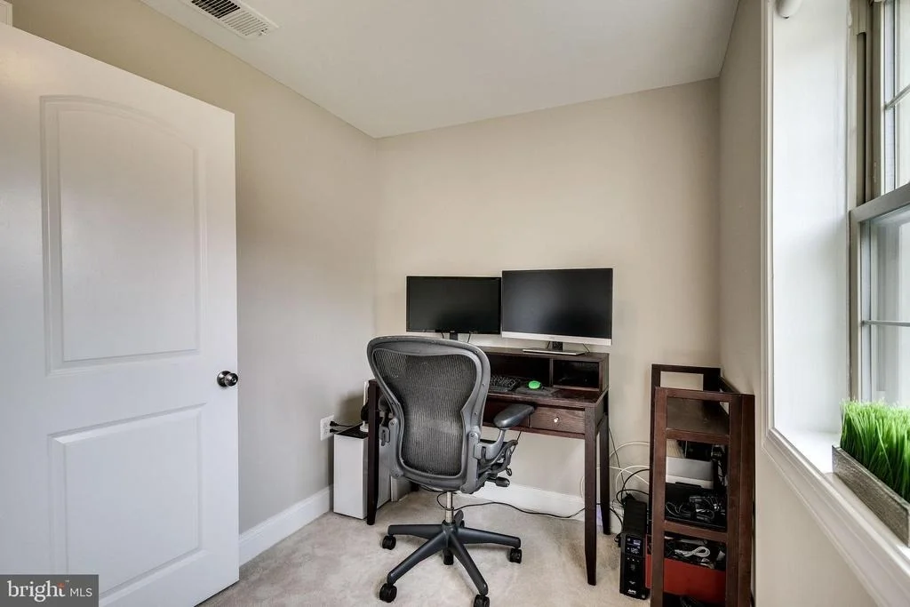 Photo of 919 JUNIPER PLACE