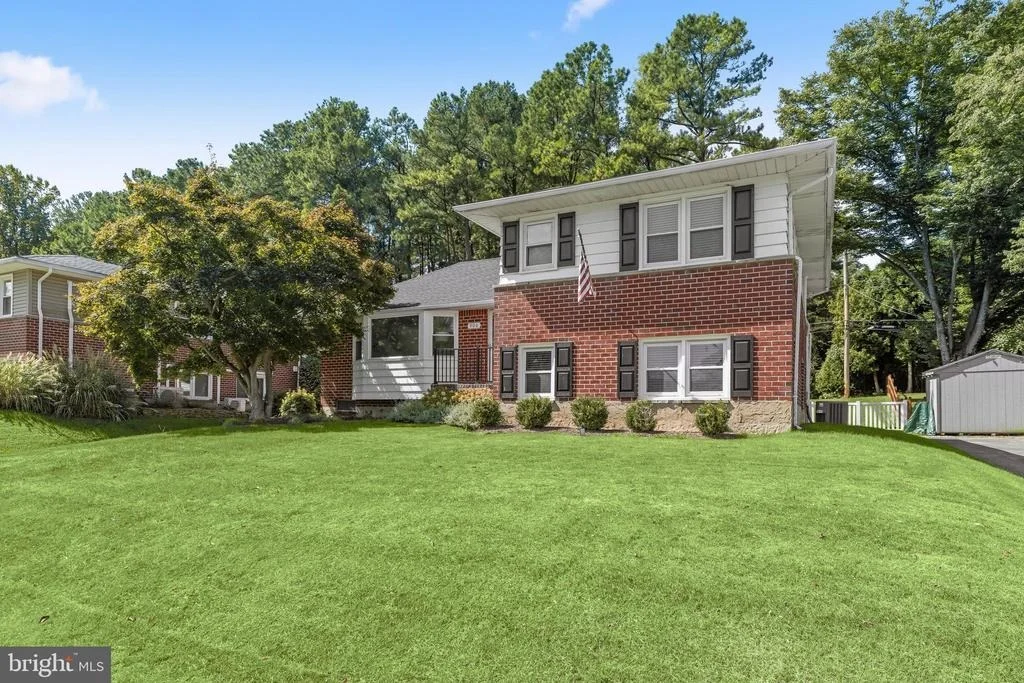 Photo of 906 SOUTHWICK DRIVE