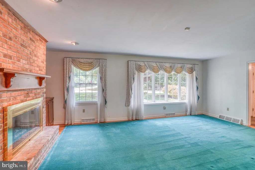 Photo of 5 WINGED FOOT ROAD