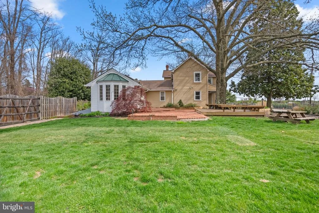 Photo of 3838 BELL ROAD