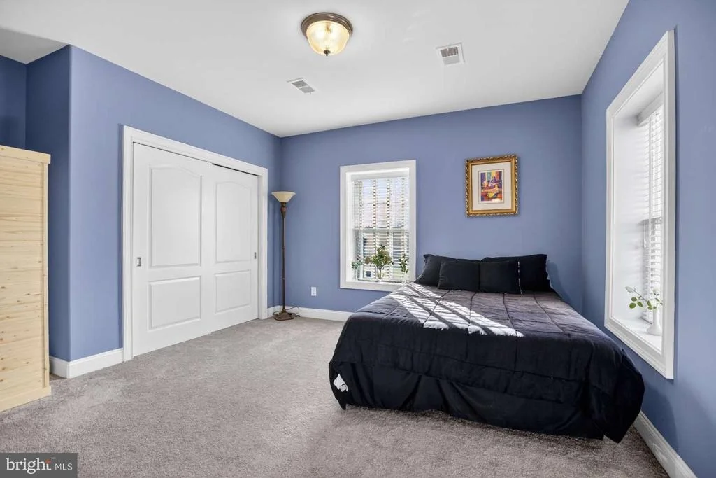 Photo of 207 EMERALD LANE