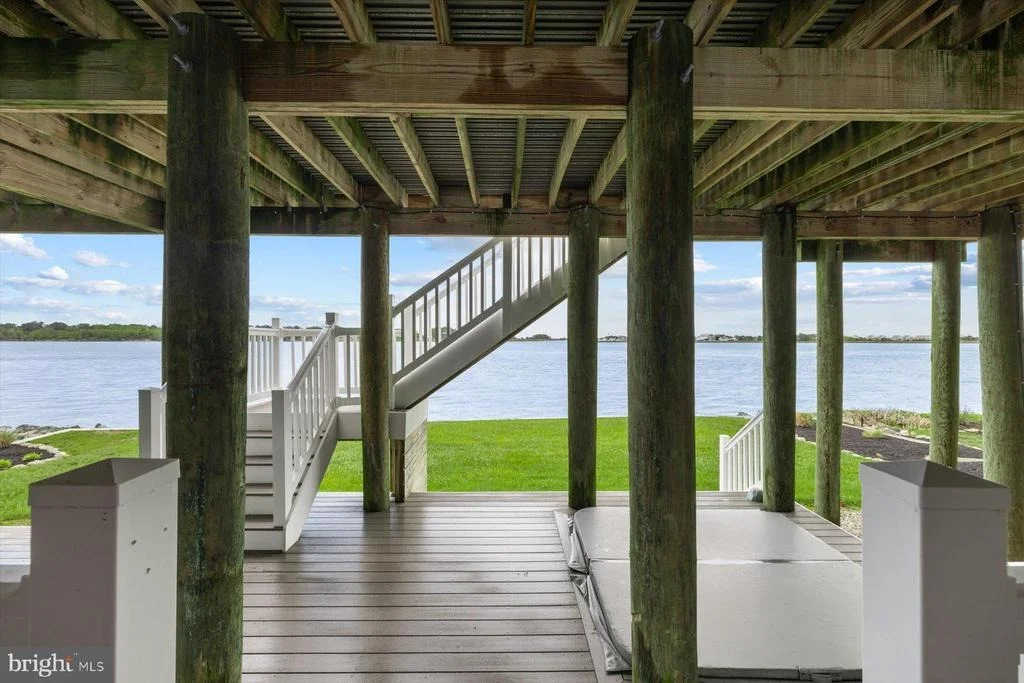 Photo of 35 INLET VIEW COURT