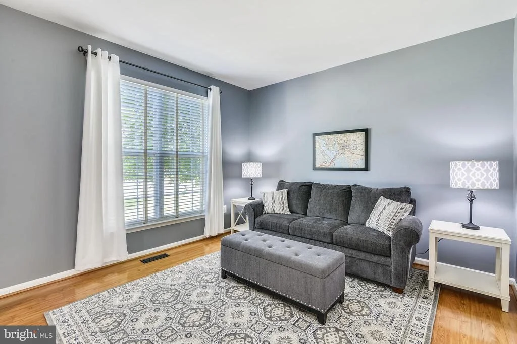 Photo of 25853 SPRING FARM CIRCLE