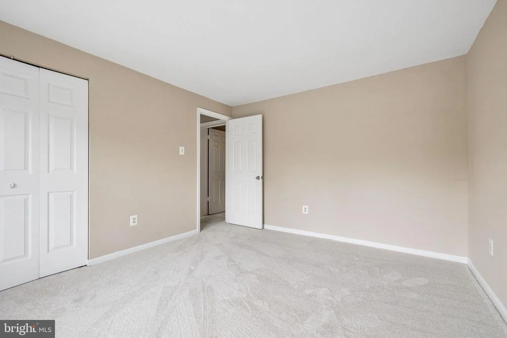 Photo of 15922 EDGEWOOD DRIVE
