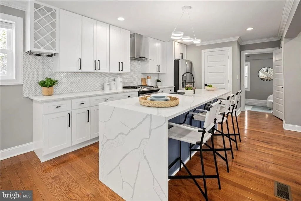Photo of 111 SUNNYSIDE ROAD