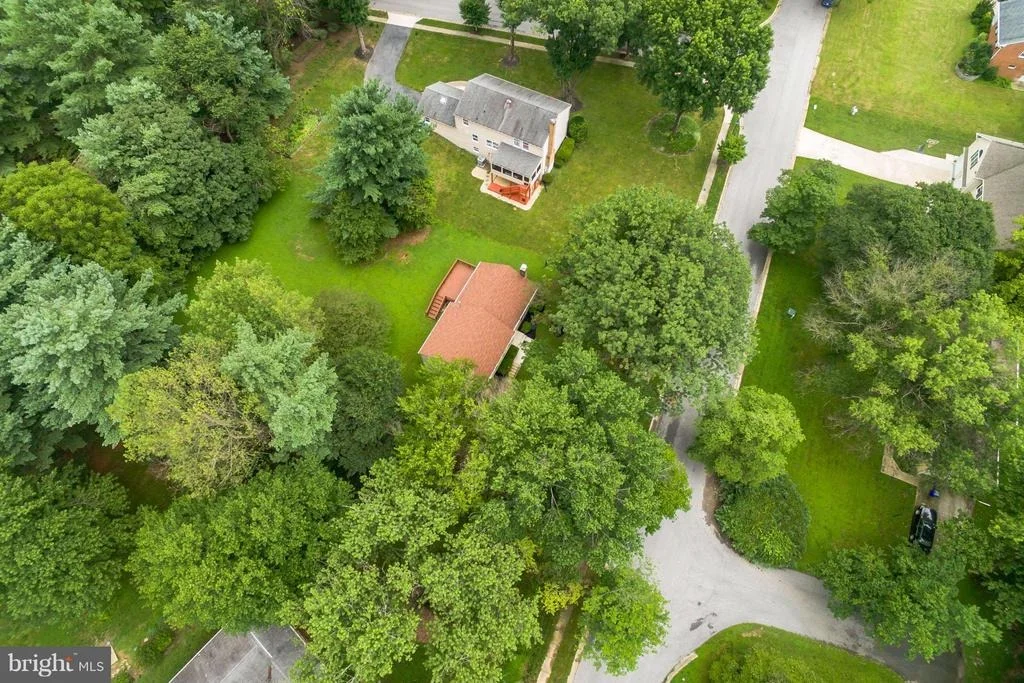 Photo of 6017 RIVER MEADOWS DRIVE