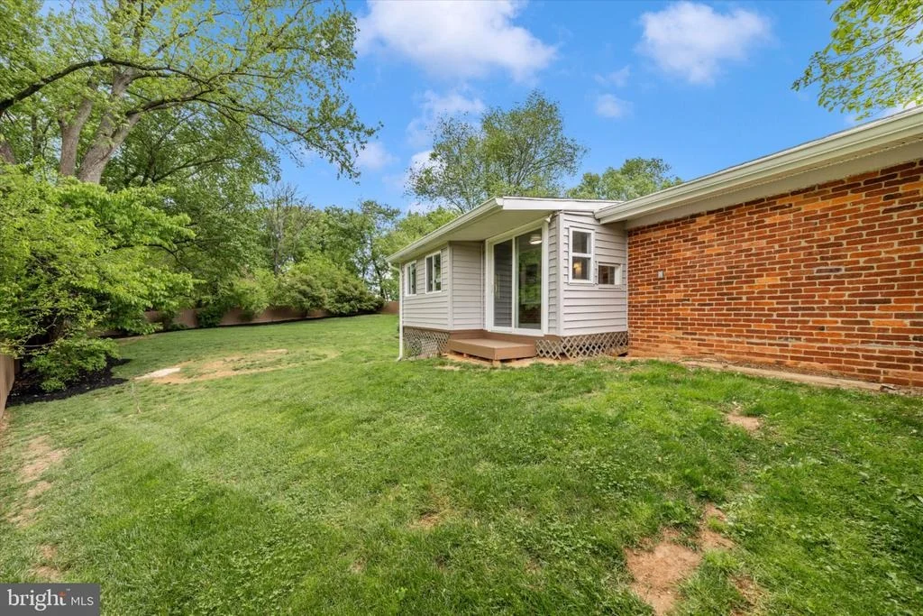 Photo of 12117 SUNNYVIEW DRIVE