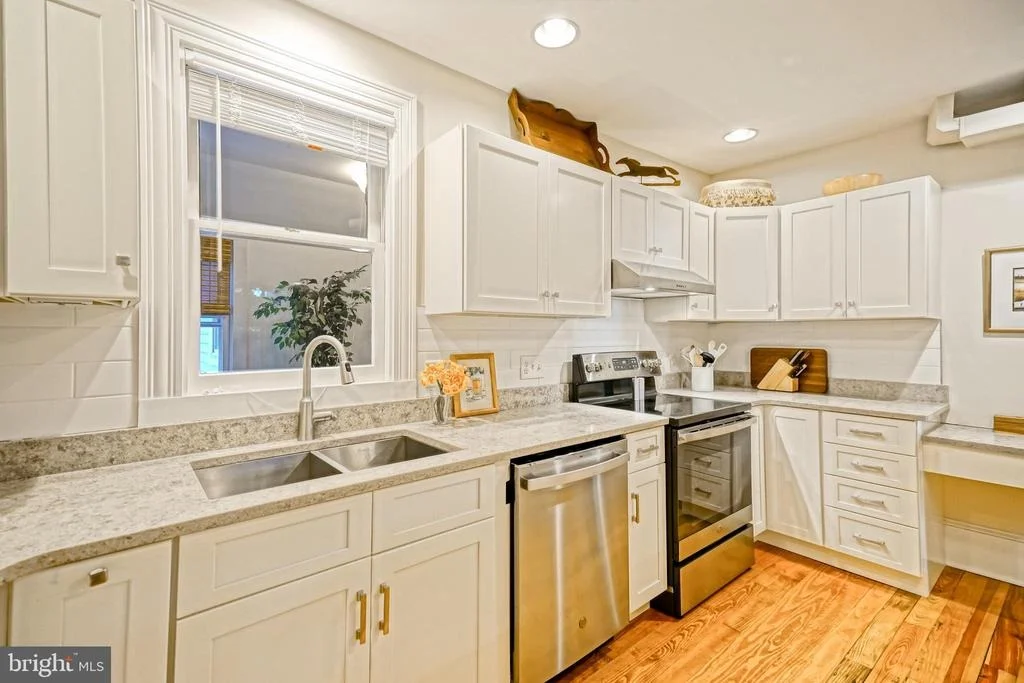 Photo of 111 KINGS HIGHWAY