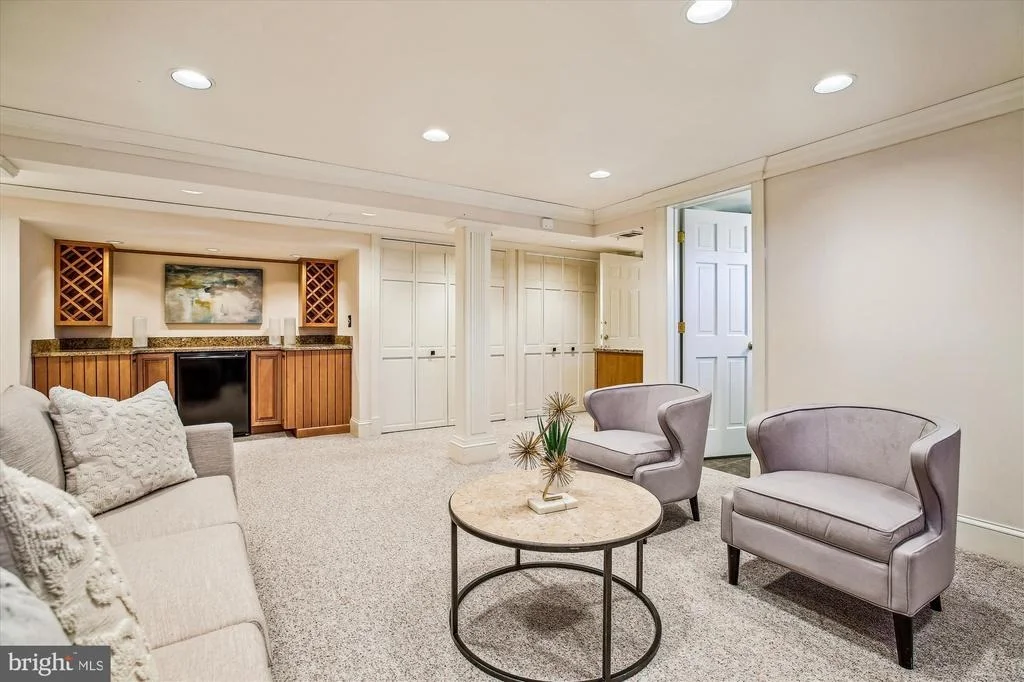 Photo of 4116 BEVERLY ROAD