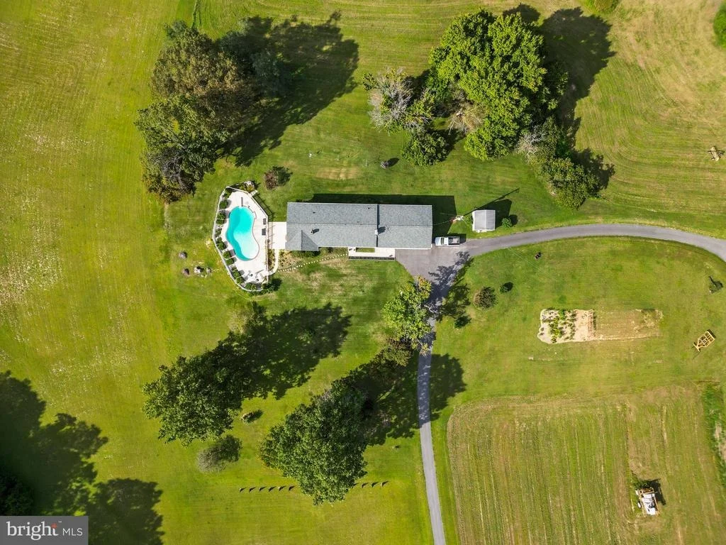 Photo of 15701 BALD EAGLE SCHOOL ROAD
