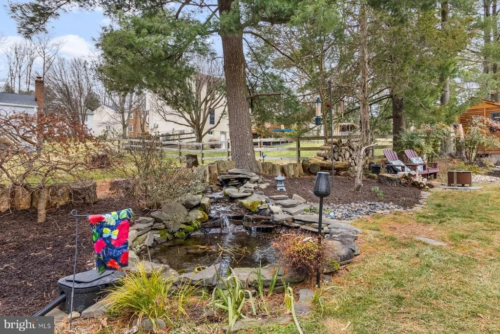 Photo of 5662 WATERLOO ROAD