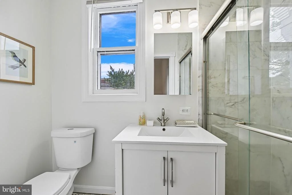 Photo of 123 7TH STREET NE