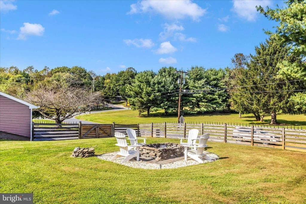 Photo of 11397 WELLER ROAD