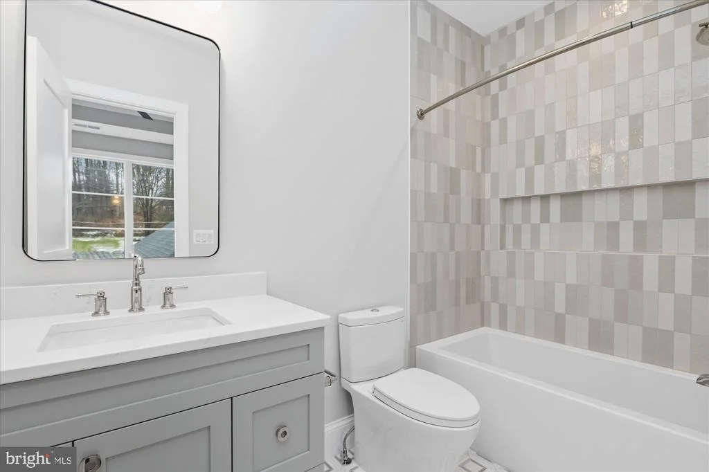 Photo of 7008 ARBOR LANE
