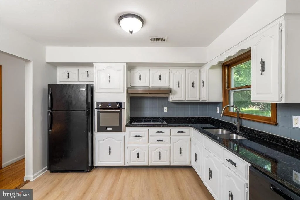 Photo of 60 BROAD AVENUE
