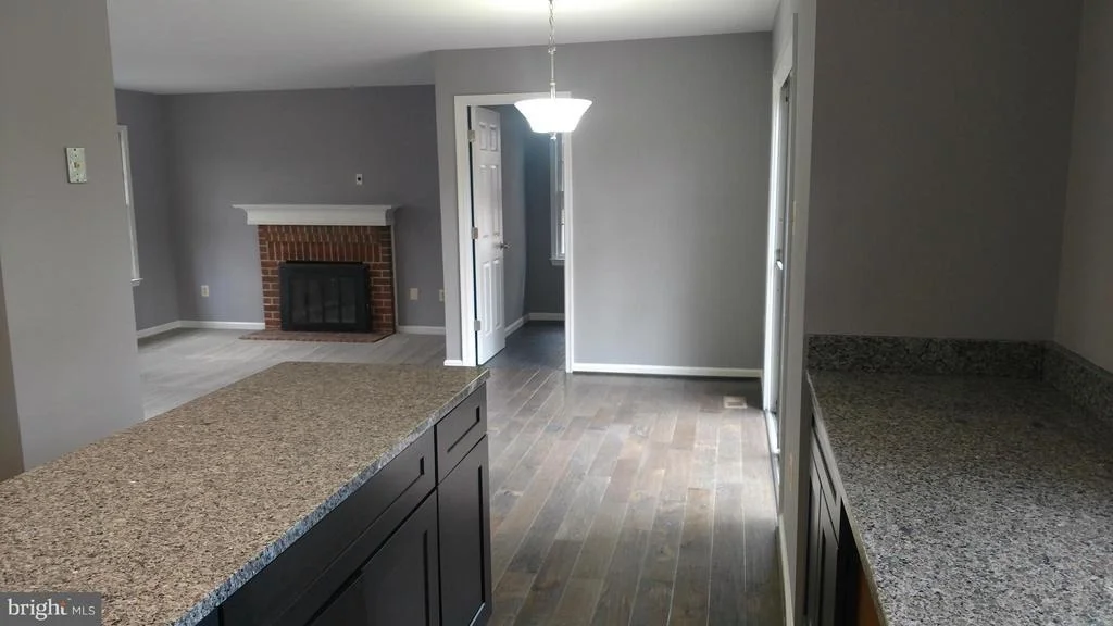 Photo of 1608 HUTCHINSON LANE