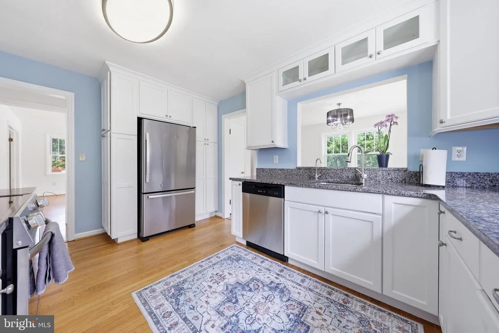 Photo of 412 CARROLL PARKWAY