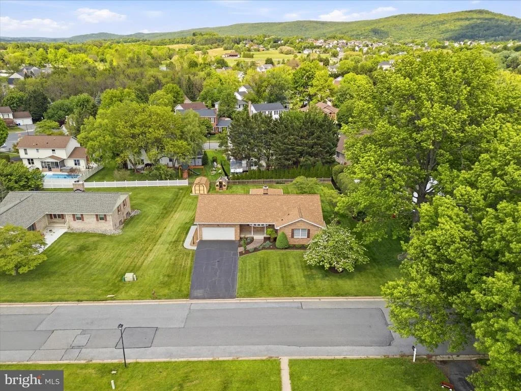 Photo of 12 CAROLINE DRIVE