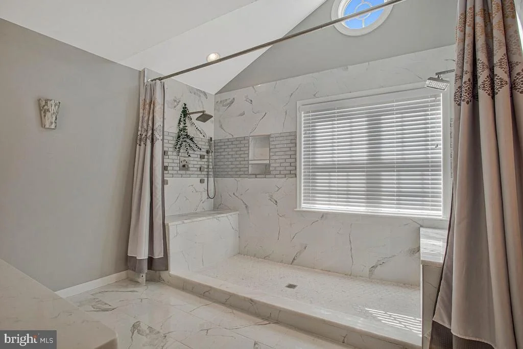Photo of 12902 CRICKMORE TRACE