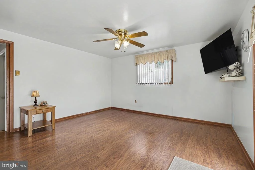Photo of 23 AVON PLACE