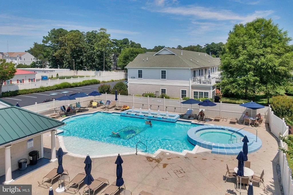 Photo of Unit 4303 at 20007 SANDY BOTTOM CIRCLE