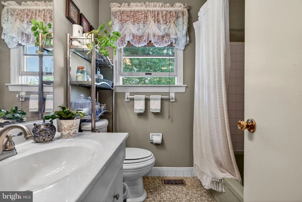 Photo of 122 TARA TERRACE