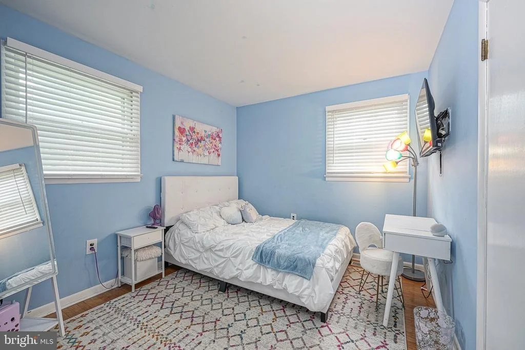 Photo of 2 BROADVIEW AVENUE
