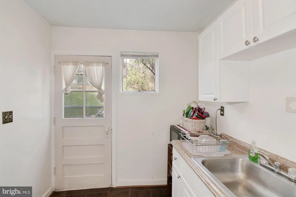 Photo of 12120 BLUHILL ROAD