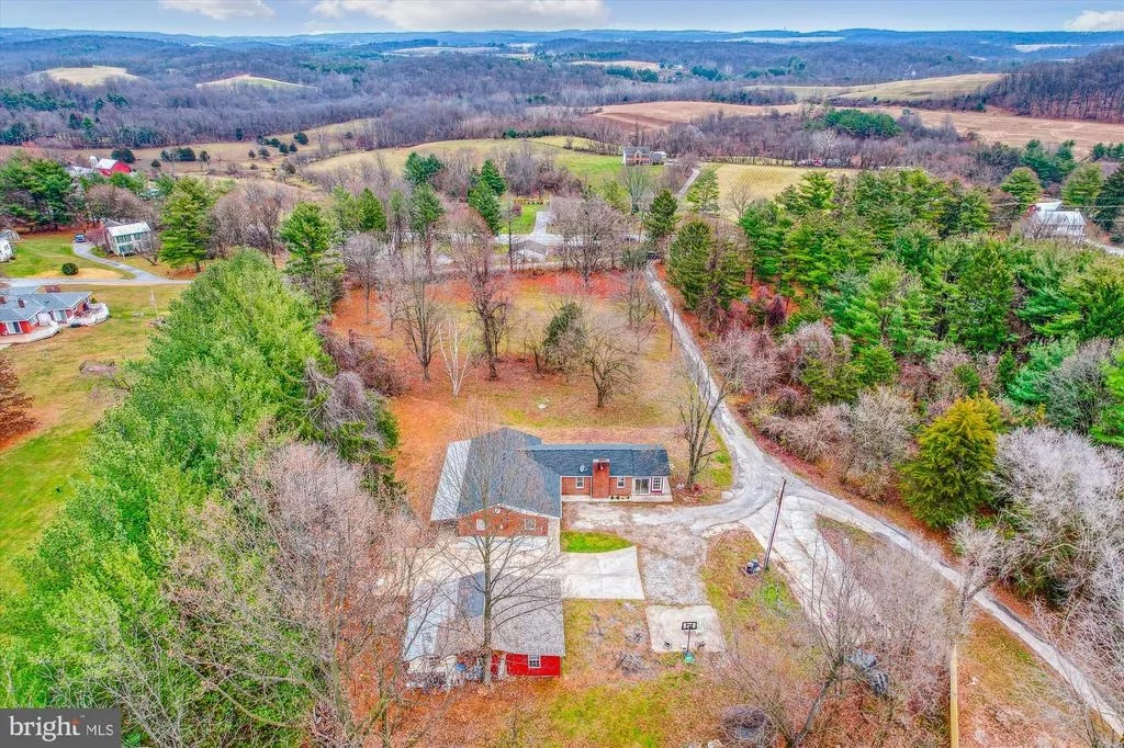 Photo of 307 CROWL ROAD