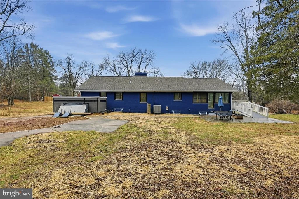 Photo of 2639 LOGMILL ROAD