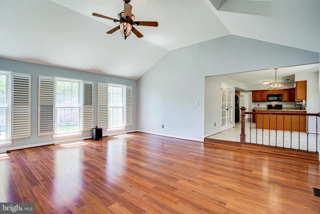 Photo of 9813 MAINSAIL DRIVE