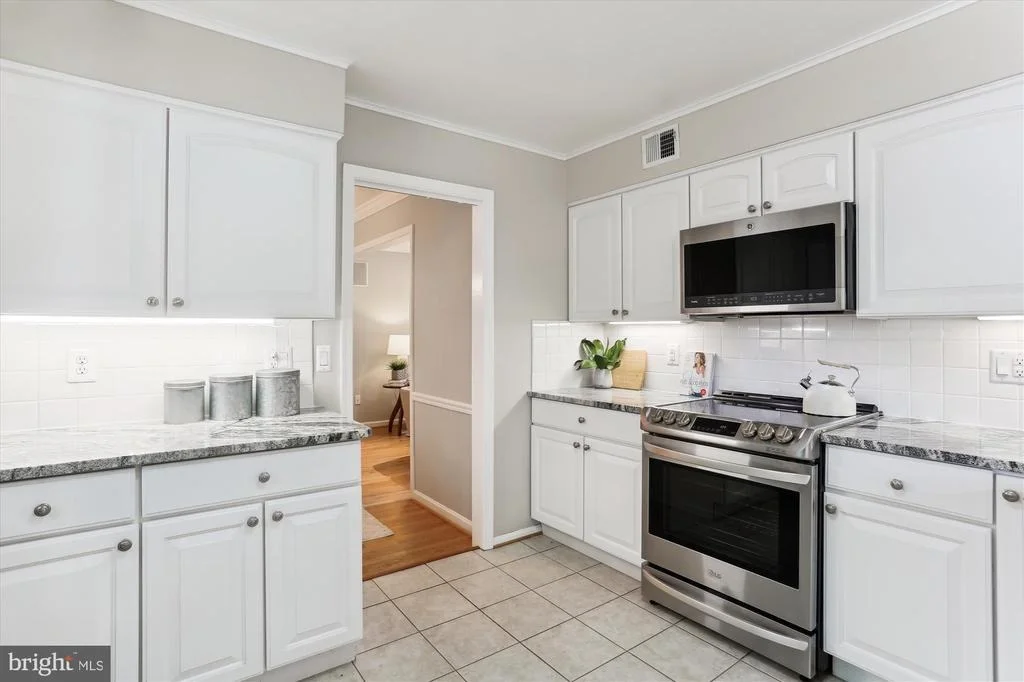 Photo of 16724 SHEA LANE