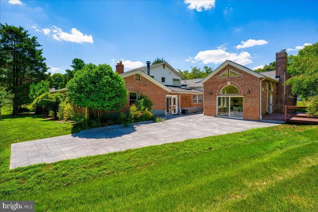 Photo of 708 HOBBS DRIVE