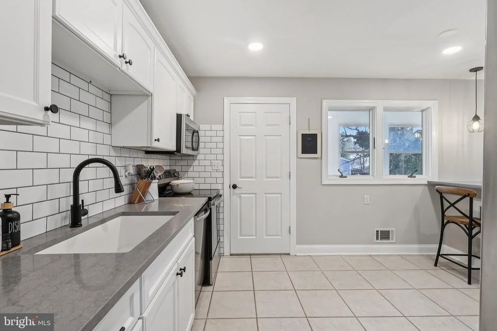 Photo of 6 RYDAL DRIVE