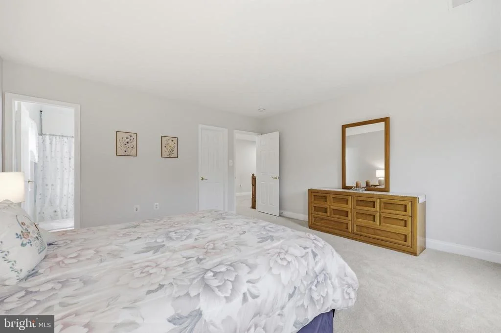 Photo of 5019 TOTHILL