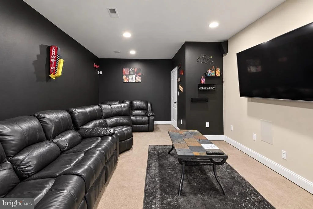 Photo of 2304 WILLOW VALE DRIVE