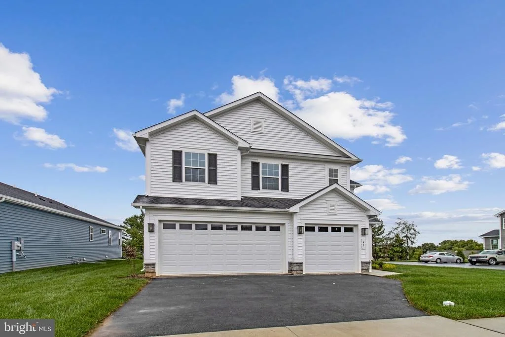 Photo of 41 EVERETT DRIVE