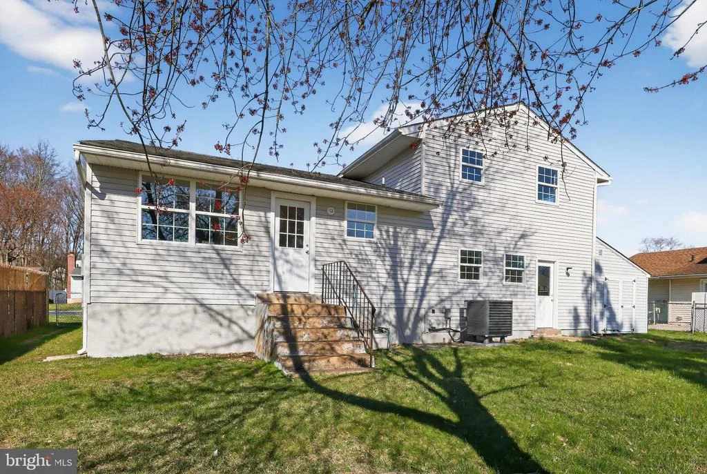 Photo of 11 N SKYWARD DRIVE