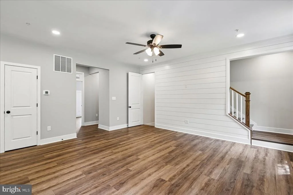 Photo of 9312 MADISON AVENUE