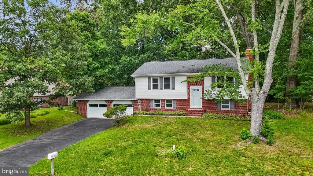 Photo of 130 CIRCLE ROAD