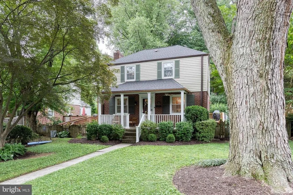 Photo of 533 BROOK ROAD