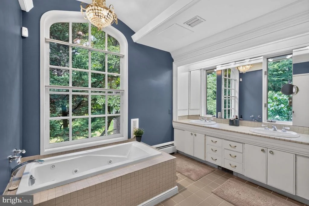 Photo of 1118 ORCHARD WAY