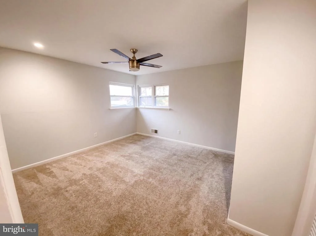 Photo of 18320 CANDICE DRIVE