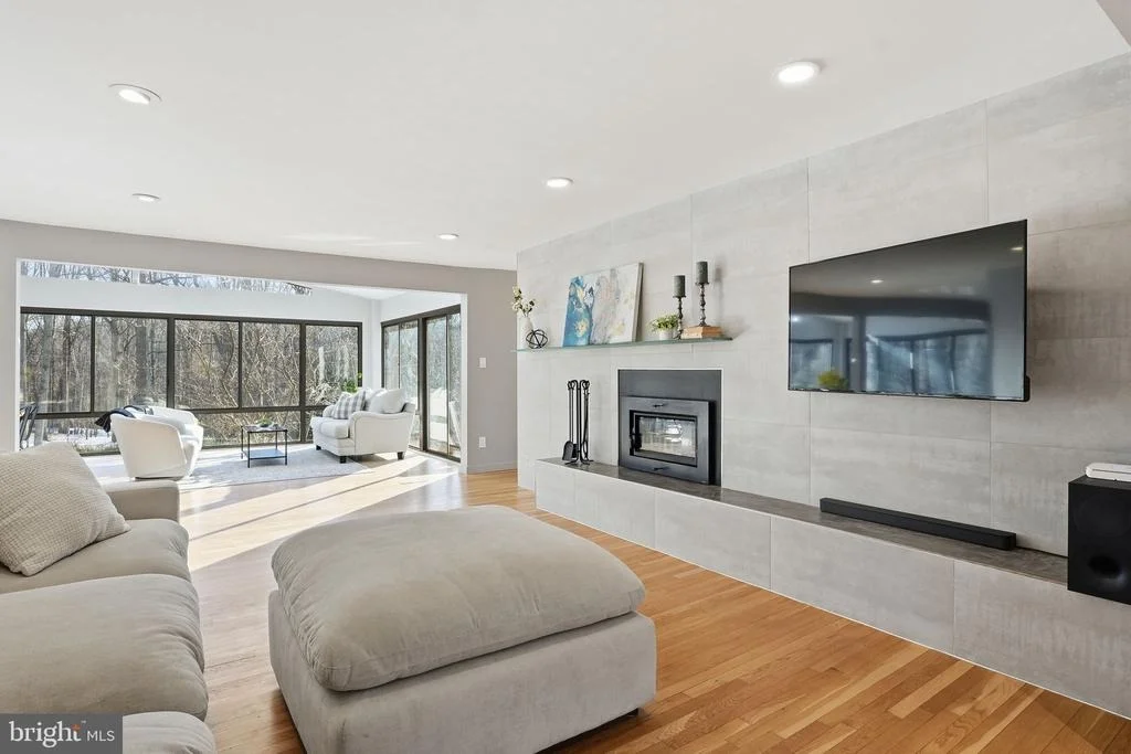 Photo of 15130 SPRINGFIELD ROAD