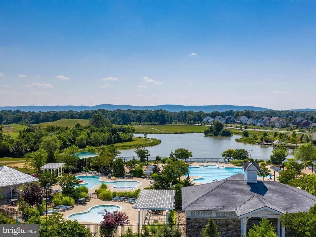 Photo of 40793 FOXTAIL FIELDS DRIVE