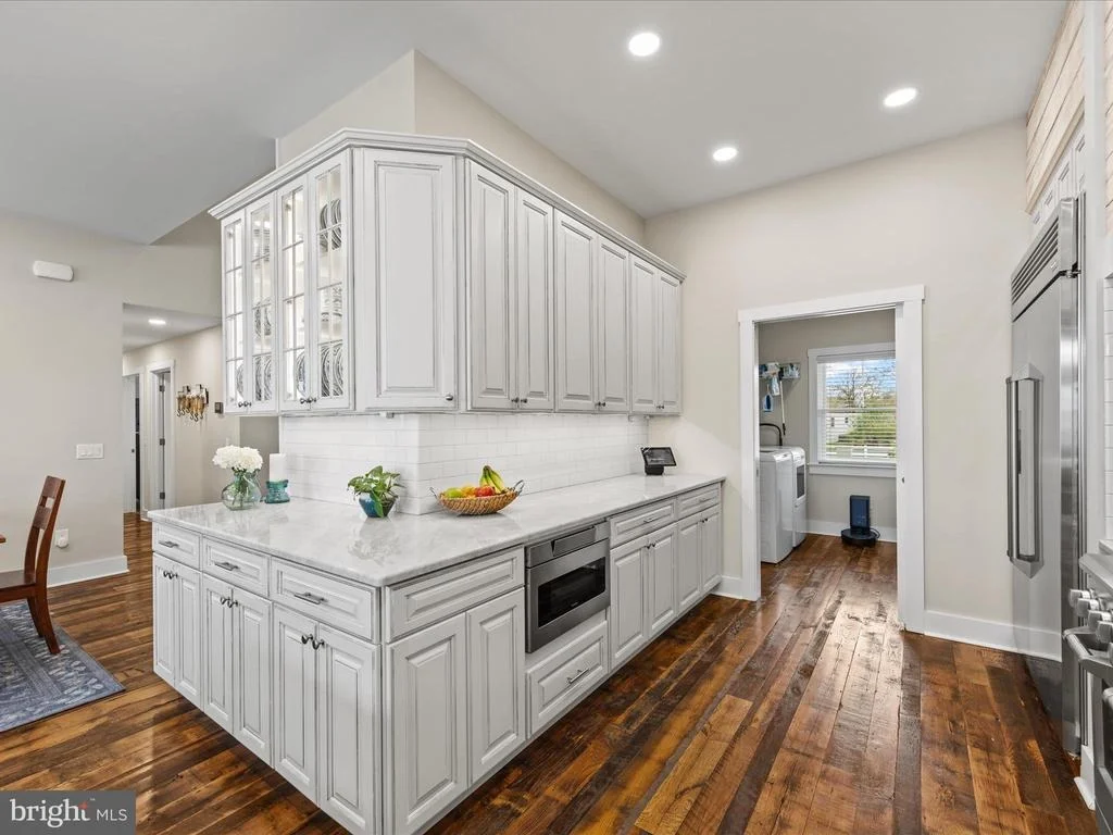 Photo of 2 MARSHALL ROAD