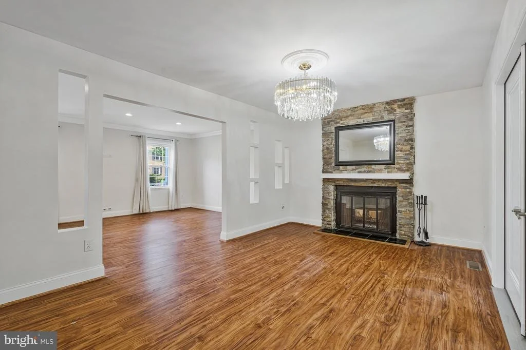 Photo of 1107 TREESIDE LANE