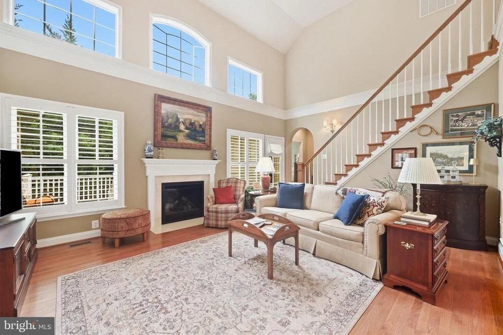 Photo of 3017 PALATINE DRIVE