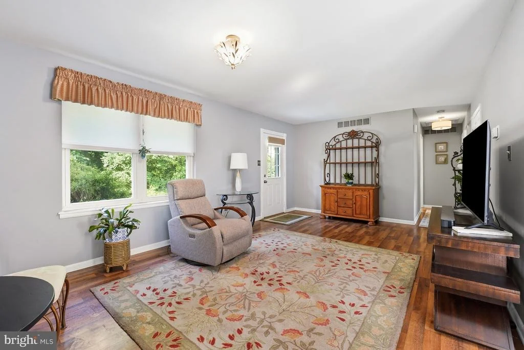 Photo of 1721 WILLIS DRIVE